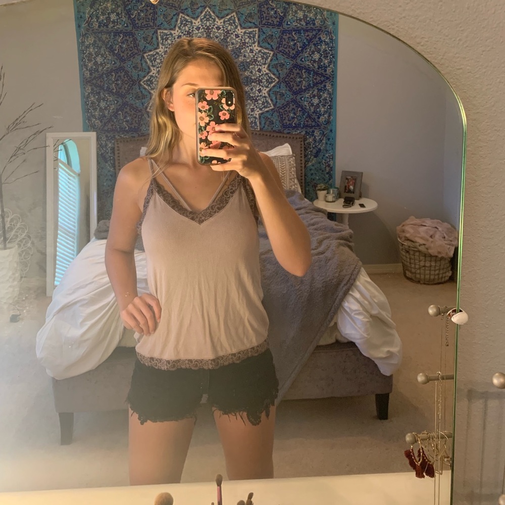 American Eagle Purple Lace Tank